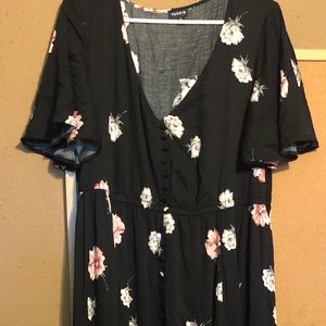 Torrid 2 black floral dress